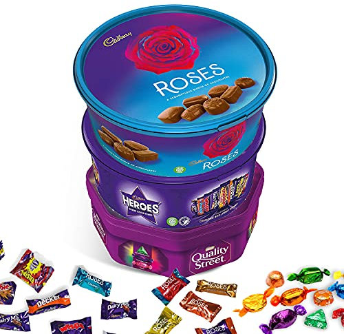 Quality Street Heroes & Roses Boîte à chocolats Variété de fraise au chocolat lait laitier rose Avec porteclés photo Retailers® Cadeau pour les amateurs de chocolat amis famille famille Noël