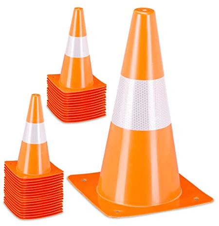 Relaxdays Pylonen 32er Set, Fußball, Hundetraining, Markierungskegel 30 cm hoch, reflektierende Verkehrshütchen, orange