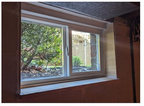 Ersatzfenster für Keller, 14 16 18 20 22 24 hoch, 30 32 34 36 40 breit, kleines Fenster mit Fliegengitter für Hühnerstall im Kellerschuppen, weiße Aluminium-Schiebefenster, bündige Montage (
