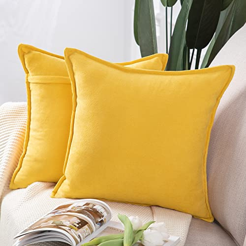 Madizz 2er Set kurzen Chenille Zierkissenbezüge weicher dekorativer Kissenbezug für Sofa, Schlafzimmer Kissenhülle Gelb 45x45 cm Quadrat