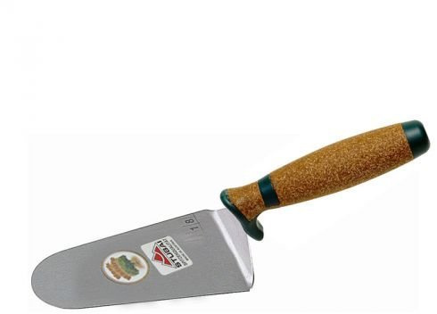 STUBAI Böhmische Dachdeckerkelle 180 mm – gestanztes & gebogenes Blatt, gehärtet & flexibel, poliert – ergonomischer 2K-Griff in Rot – Profi-Werkzeug für Dachdecker & Bauhandwerk