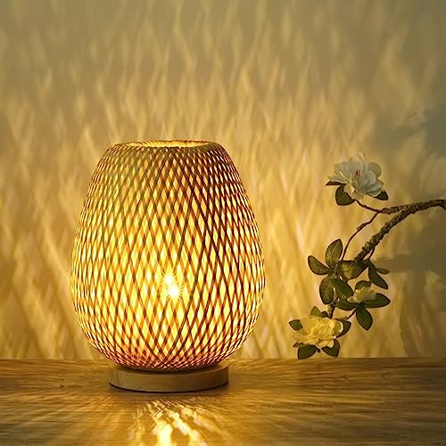 Lampada da tavolo in bambù intrecciato Illuminazione da tavolo con paralume in bambù Illuminazione decorativa da tavolo Illuminazione notturna per camera da letto, soggiorno