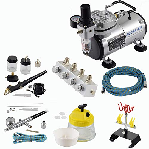 Agora-Tec® Airbrush Komplett-Set EXPERT XVIII.1, inkl. Kompressor mit 4 bar & 20l/min + 2 Airbrushpistolen mit 0,2 & 0,3 & 0,5 & 0,8mm Nadeln/Düsen + regelbaren 4-fach Luftdruckverteiler + 4-fach Halter + Clean-Pot + 2 Schläuche + Adapter