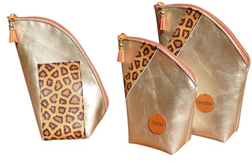 kit matero: Set Matero de 3 Bolsas Semicirculares, Yerbera, Azucarera y Porta mate, Estilo Glam, Simil Cuero Dorado Detalles Animal Print, Cremallera, Interior Lavable, Regalo