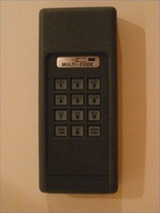 Stanley Multi Code by Linear wireless Keypad model MCS298601 - 2986 - 298601 - 310 Mhz Frequency 10 Dip switch
