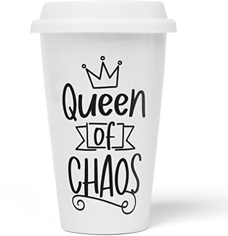 JUNIWORDS Queen of chaos To-Go Becher, Porzellan, 270 ml, Trinkbecher, Reisebecher