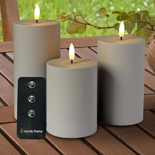 Nordic Flame - Set di 3 candele LED per esterni, con fiamma tremolante 3D, resistente alle intemperie, telecomando e timer, per giardino/balcone/terrazze, grigio, bianco, sabbia, ideale per