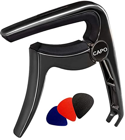 Gitarrenkapodaster für Akustikgitarre und E-Gitarren – 3-in-1-Gitarrenklemme mit Plektren Halter für Ukulele Mandoline und Banjo – BestSounds Kapodaster mit 3 Gitarrenplektren (Schwarz)