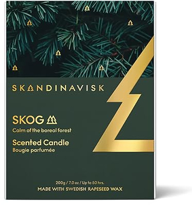 Skandinavisk SKOG doftljus guld Edition. Doftnoter: tallnålar och grankottar, björksaft och liljekonvalj. 200 g.