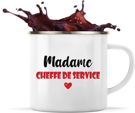 Otshirt Tasse Métal Madame Cheffe de service | Mug | Idée Tasse Personnalisable en Métal Cadeau Anniversaire Camping Fête Original Famille Travail Départ Collègue Retraite Noël. (Rouge)