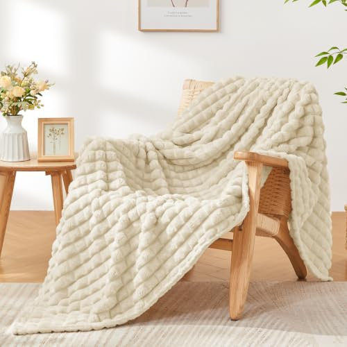 BEDELITE Kuscheldecke Flanell Flauschig, Beige, 150 x 200 cm | Weiche Decke, Deko Kariert Fleecedecke, für Sofa und Wohnzimmer, als Sofaüberwurf, Throw Blanket Wide Use
