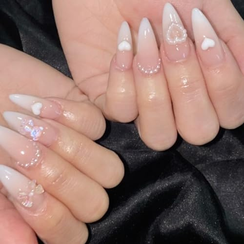 MouyouGlow Press on Nails Kurz,Almond Babyboomer Ombre Weiß 3D Perle Heart Schleife Bär Charms Coquette Fake Nails mit Nagelkleber,Korean Künstliche Fingernägel