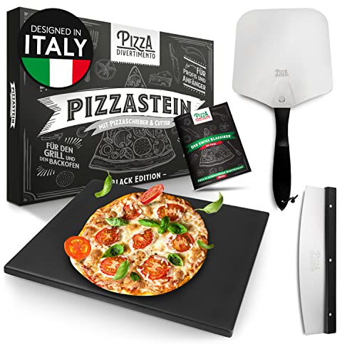Pizza Divertimento [DAS ORIGINAL] - Pizzastein für Backofen und Gasgrill [3er Set] - Mit Pizzaschieber & Pizzaschneider - Cordierit Pizza Stein - Pizza Stone knuspriger Boden - Inkl. e-Rezeptbuch