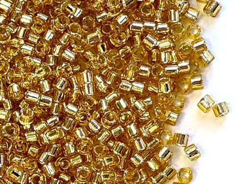 10 g Delica Glasperlen 11/0, Gold mit versilbertem Loch, Japanische Glasperlen Miyuki (Delica Seed Beads)