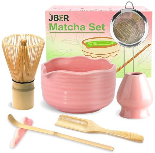 JBER Kit Matcha 7 Pièces - Fouet en Bambou, Bol à Matcha avec Buse, Support pour Fouet, Tamis à Matcha, Cuillère et Support - Thé Japonais pour Amateurs de Matcha - Rose