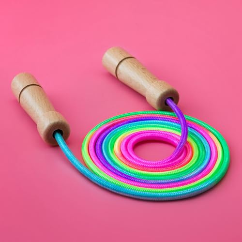 PRECORN Premium Springseil Regenbogen Kinder Hüpfseil Set mit Holzgriffen, ca. 250 cm inkl. Mitteverstärker – Geschenk für Jungen & Mädchen, Anfänger & Fortgeschrittene, Seilspringen Spielzeug