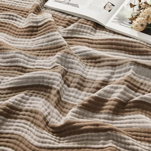 EMME Musselin Decke 100% Baumwolle 230x270 Gestreift Braun Tagesdecke | 4-Lagig Weiche Atmungsaktive Sofadecke & Überwurf Für Erwachsene Ganzjährig Vorgewaschen Couch Bettdecke