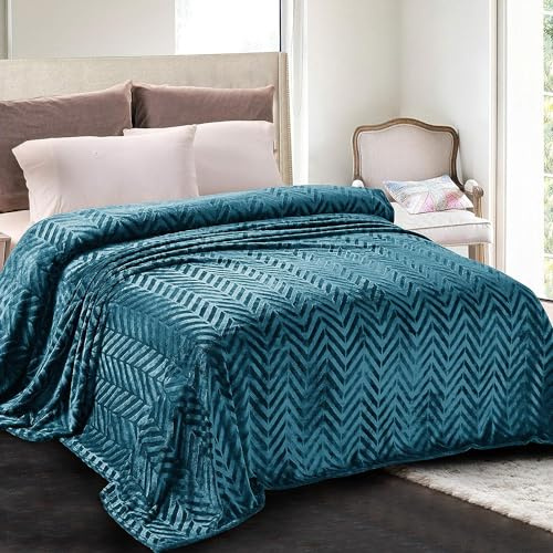 Whale Flotilla Couverture Polaire à Chevrons, 220 x240 cm, Plaid Jeté de Canapé, Couverture en Flanelle Douce Chaude pour Lit, Bleu