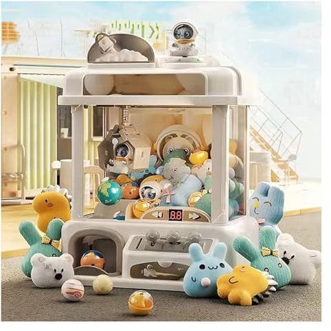CUCUKAKA Machine a Pince Bonbon ， Machine a Bonbon avec Pince avec Musique et Lumières,2 Poupées Panda,25 Peluches,20 Gashapons ， Machine Attrape Bonbon pour 4-8 Ans Garçon Fille Idées Cadeaux