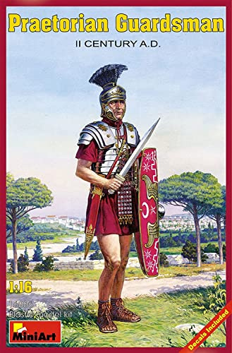 Miniart 1:16 Scale Praetorian Guardsman II century A.D. Plastic Model Kit (Grey)