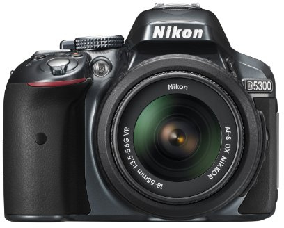 Nikon D5300 AF-S DX NIKKOR 18-55 VR Appareil Photo Numérique Compact 24.2 Mpix zoom 3 x Wi-Fi Argent
