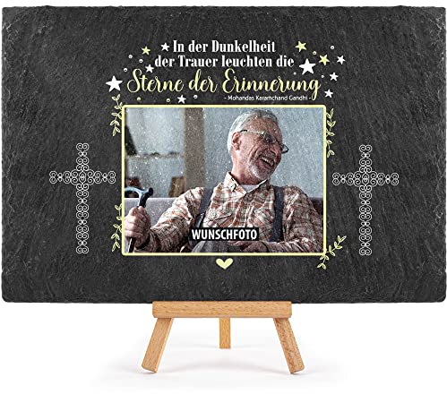 Schieferplatte selbst gestalten - Gedenktafel mit Foto bedrucken - Sterne der Erinnerung - Grabtafel, Grabschmuck - Schiefertafel mit Staffelei, 20x30 cm I Personalisierte Erinnerung