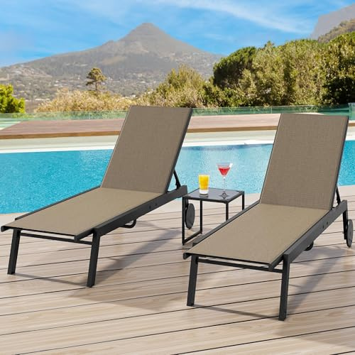 Garvee 2sedie a sdraio in tessuto per patio tavolino laterale set esterni, piscina schienale 5 livelli su ruote, sedia prendisole cortile esterno, prato, piscina, veranda, spiaggia, giardino marrone