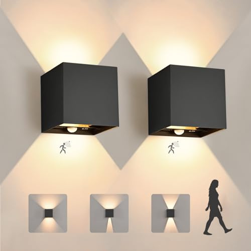 YindaLux LED Aussenlampe mit Bewegungsmelder, Touch-Bedienung, 12W, Schwarz | IP65, 1320LM, Innen & Außen nutzbar, 3000K Warmweiß, Up Down Einstellbar Abstrahlwinkel, Aluminium, für Flur, Garten, 2 Stück