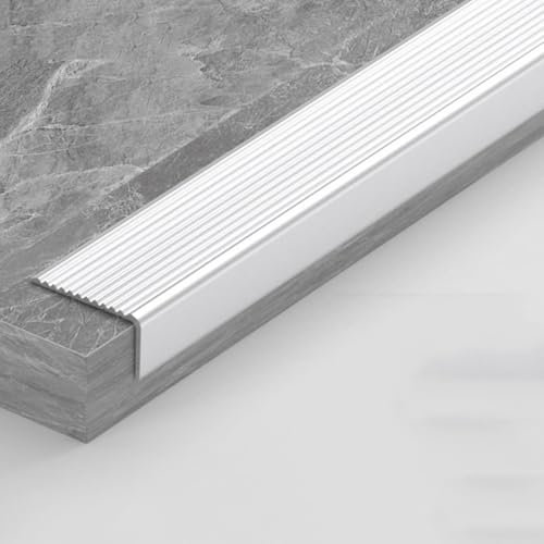 Outdoor Beton Treppe Nase Formteil, 3 Stück *0.9m Aluminium Treppe Nase Formteil Rutschfest Treppe Nosing Rand Trim, Für Vinylboden/Laminatboden/Fliesenboden(Frosted Silver,70mmx30mmx0.9m)