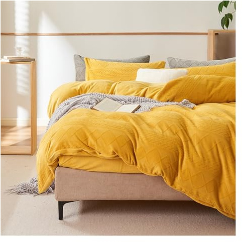 Three-Dimensional Carving Coral Velvet 4-Piece Set, Thickened Warm Milk Fleece Duvet Cover Set, Breathable and Soft and Comfortable (Color: Yellow, Size: 2.0m bed -220x240cm)