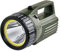 EMOS - aufladbarer LED-Handscheinwerfer - stoßbeständig und wasserdicht - 240lm, max. 300m - 2 Leuchtmodi - 72 Std. - mit Tragegurt - mit Ladekabel/Autoadapter - für Außenbereich - grün