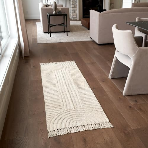 Beautiful 2x6 ft. Boho Runner Rug with Tassels for Your Hallway, Bedroom Or Living Room - Soft Cotton Carpet Fits Perfectly in Any Kitchen/Dining Space - Washable Rug Enhances Any Home Decor