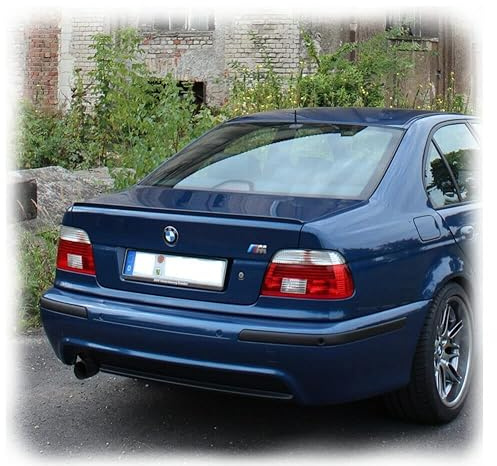 FLY DESIGN 77777900 Heckspoiler, Hecklippe, Spoilerlippe passend für BMW E36 3er Limousine 1990-2000, flexibel, leicht, waschanlagenfest, viele verfügbare Farben (Carbonschwarz Met. (CC 416))