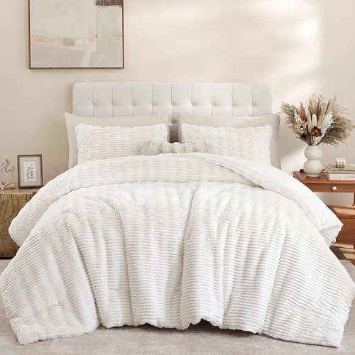 YIKUSH Full Comforter Set Fluffy White Full Size Bed Set Faux Rabbit Fur Fluffy Shaggy Furry Winter Bedding Ultra Soft Plush and Warm All Season 1 Comforter with 2 Pillow Cases (Full, White)