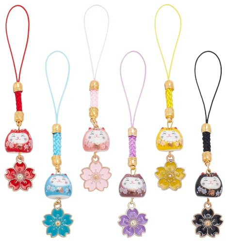 WEBEEDY 6 Farben Glückskatze Schlüsselanhänger Japanische Maneki Neko Glücksbringer Fengshui Glück Kirschblüte Schlüsselbund Anhänger für Rucksäcke Schlüsselbund Auto Hängeornament