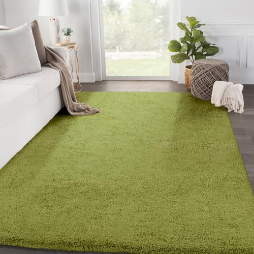 SOANNY Rugs Living Room, Soft Fluffy Shaggy Rug Grass Green, 80x150cm | Soft Fluffy Shaggy, Plain Carpet, Machine Washable, Non Slip, Bedroom Dorm Office Lounge Bedside Sofa Nursery Home Decor