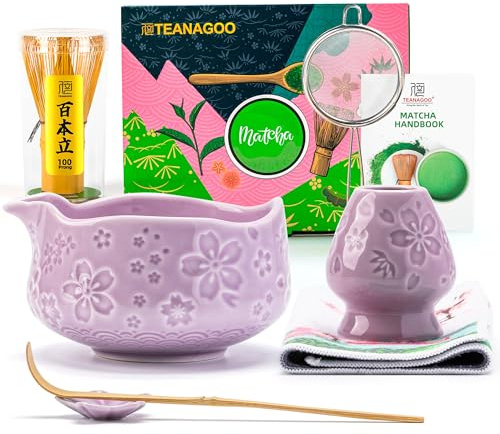 TEANAGOO Juego de 7 batidores matcha morados con diseño de flor de cerezo, kit completo de ceremonia, cuenco de cerámica Chawan con boquilla, batidor y accesorios, juego de té matcha tradicional para
