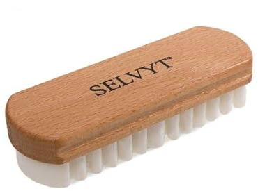 Selvyt Beechwood Crepe Brush | Suede and Nubuck Care, Textured Ribbon Design, Ergonomic Handle
