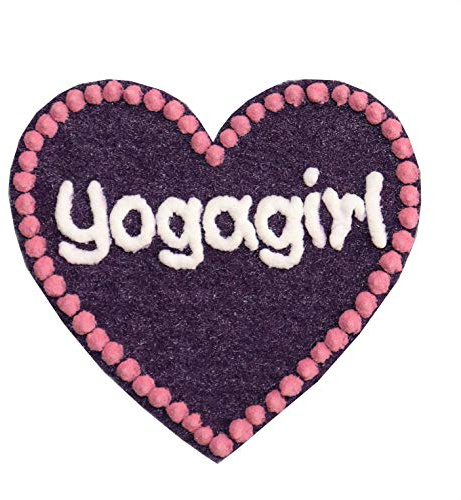 Anstecker Filzherz Yogagirl für Junggesellinnenabschied Junggesellenabschied Heimatfest Dirndl Accessoires mit Namen - Namensschild Herz personalisiert Button Brosche Ansteckbutton Wunschbeschriftung