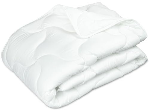 ZOLLNER Bettdecke - Polyester - atmungsaktive Füllung - 135x200cm mit 900g Füllung - Made in Europe - waschbar bis 95°C - Wärmeklasse 3 - Oeko Tex® Zertifiziert
