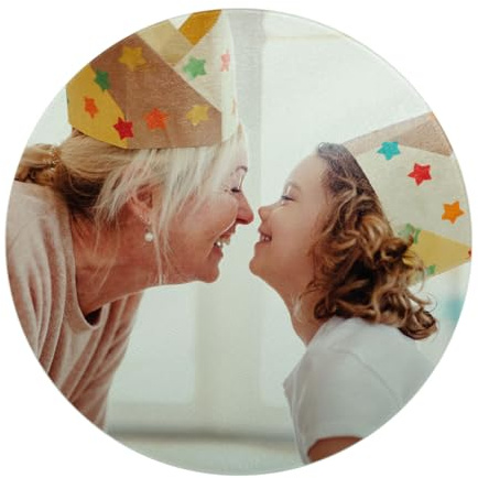 Herz & Heim® Frühstücksbrettchen, rund, verschiedene Motive zu Hochzeit, Geburtstag oder Weihnachten, personalisiert Foto