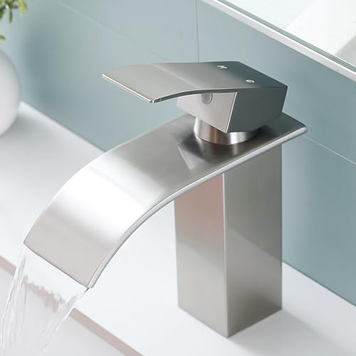Fransiton Wasserhahn Bad, Wasserfall Waschtischarmatur mit Auslauf Höhe 60MM, Einhebelmischer für Kaltes und Warmes Wasser im Badezimmer (Edelstahl)
