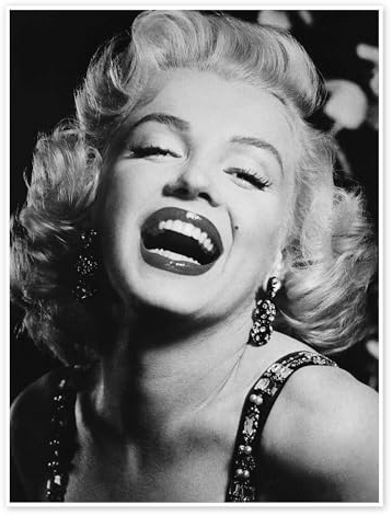 Posterlounge Marilyn Monroe Lipstick Poster | 30 x 40 cm von Celebrity Collection Schwarz-Weiß Wandbilder Wanddeko