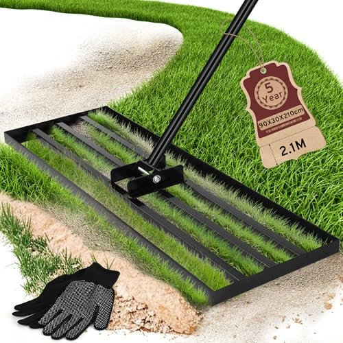 COZCLAM Rastrello livellatore per prato, strumento di livellamento per tappeti erbosi pesanti, 90 x 30 cm, manico regolabile da 210 cm, spargitore per terreno e sabbia, rastrello per la cura del prato