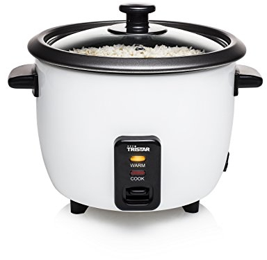 Tristar RK-6117 - Arrocera, Capacidad 0.6 litros, Función para Mantener el Calor, Apagado Automático, incluye Taza Medidora, Espátula y Cuchara, 300 W
