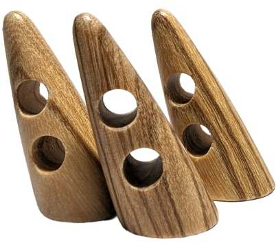 BOTIBOTON - 12 natürliche Holzknöpfe für Mantel, Jacke, Nähzubehör oder Bastelarbeiten - 2 Modelle (Horn und Fass) - 4 Größen - naturfarben, zwei Löcher - Hergestellt und versandt aus Spanien