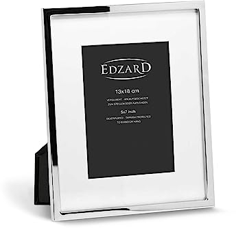 EDZARD Bilderrahmen Rivoli mit Passepartout für Foto 13 x 18 cm, edel versilbert, anlaufgeschützt, mit Samtrücken, inkl. 2 Aufhängern, Fotorahmen zum Stellen und Hängen