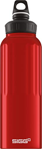 SIGG - Alu Trinkflasche - Sportflasche WMB Traveller Rot - Klimaneutral Zertifiziert - kohlensäurehaltige Getränke - Auslaufsicher - Federleicht - BPA-frei - Outdoor, Sport & Fitness - 1,5L