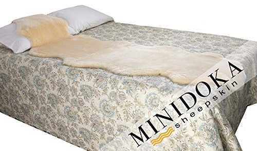 Desert Breeze Distributing Minidoka Sheepskin Underlay - Super Soft Plush Rugs - Medical Lambskin - Soft & Natural Lamb Sheepskin Rug - X-Large Size Natural Shape 78-80 inch Length - Double Pelt Gold