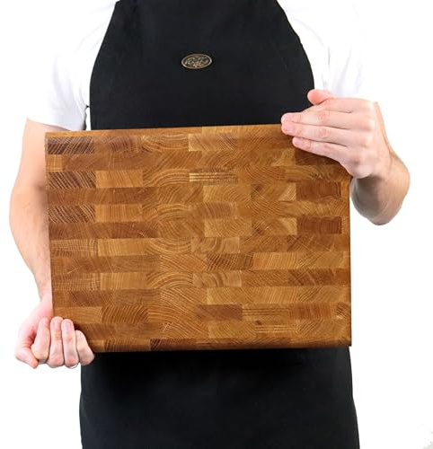 B4K® Schneidebrett aus Eiche Stirnholz 40 × 30 cm | Massiver Hackblock, Antibakterielles Hirnholzbrett, Mit Griffen & Silikonfüßen, Für Küche, Fleisch & BBQ